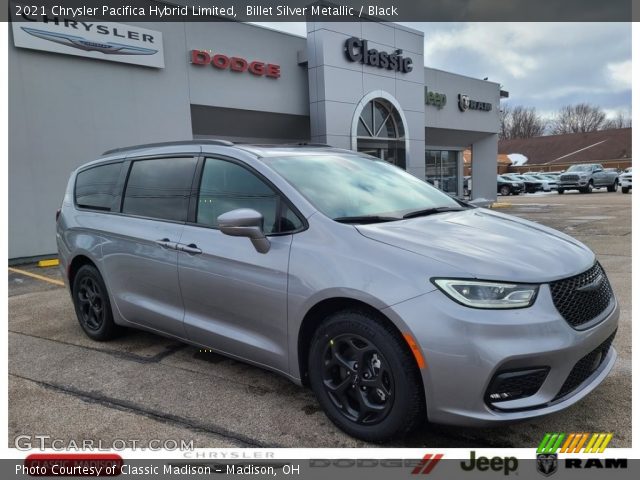 2021 Chrysler Pacifica Hybrid Limited in Billet Silver Metallic