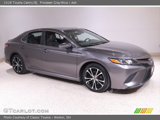 2018 Toyota Camry SE in Predawn Gray Mica