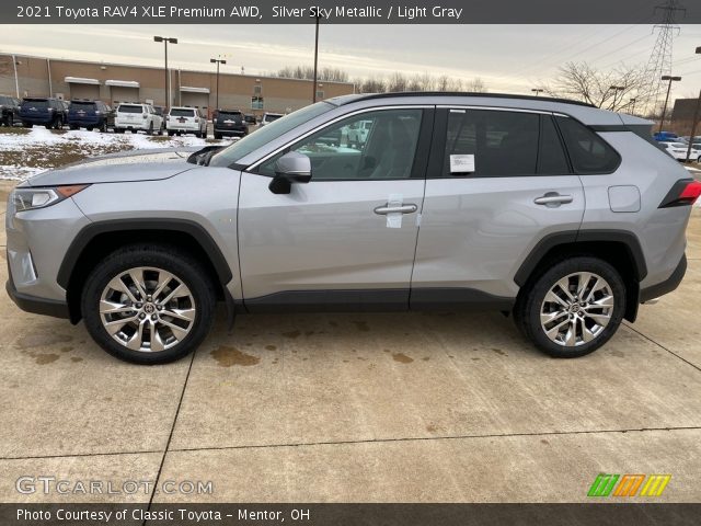 2021 Toyota RAV4 XLE Premium AWD in Silver Sky Metallic