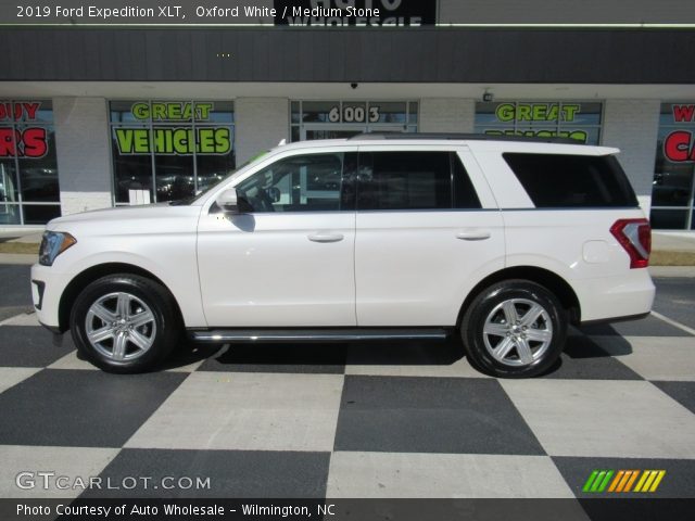 2019 Ford Expedition XLT in Oxford White