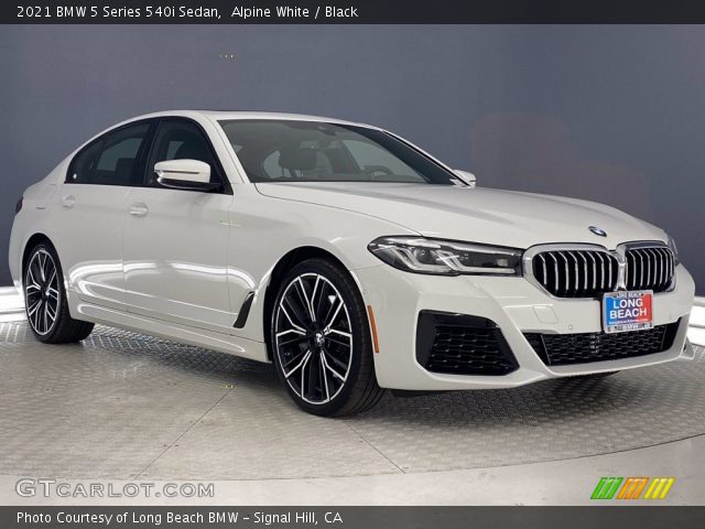 2021 BMW 5 Series 540i Sedan in Alpine White