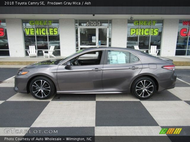 2018 Toyota Camry SE in Predawn Gray Mica