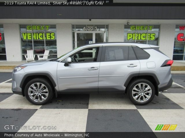2019 Toyota RAV4 Limited in Silver Sky Metallic