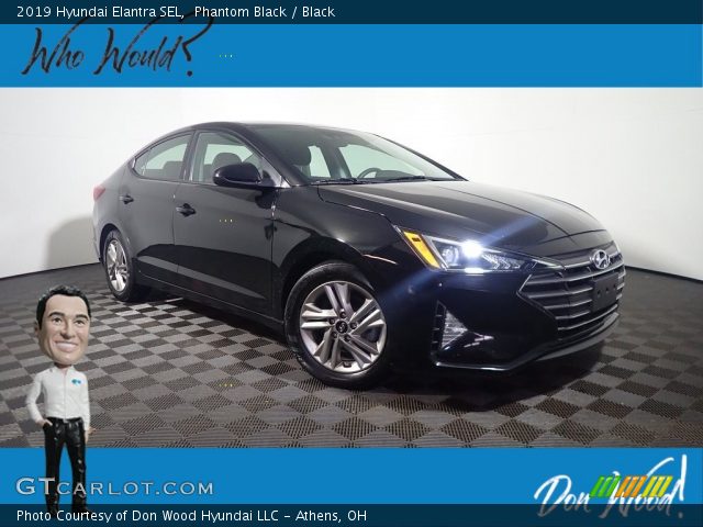 2019 Hyundai Elantra SEL in Phantom Black
