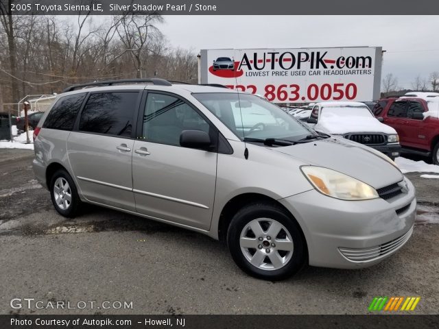 2005 Toyota Sienna LE in Silver Shadow Pearl