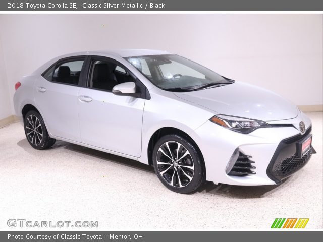 2018 Toyota Corolla SE in Classic Silver Metallic