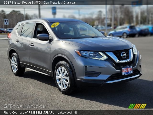 2017 Nissan Rogue S AWD in Gun Metallic