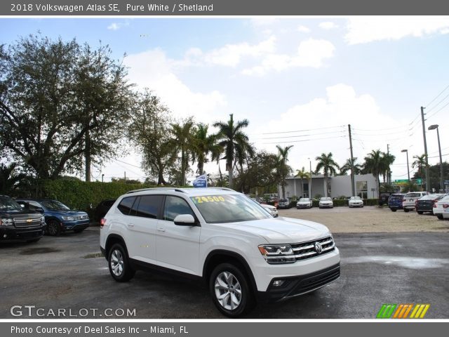 2018 Volkswagen Atlas SE in Pure White
