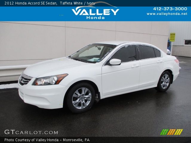 2012 Honda Accord SE Sedan in Taffeta White