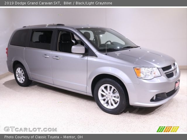 2019 Dodge Grand Caravan SXT in Billet