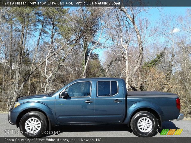 2019 Nissan Frontier SV Crew Cab 4x4 in Arctic Blue Metallic