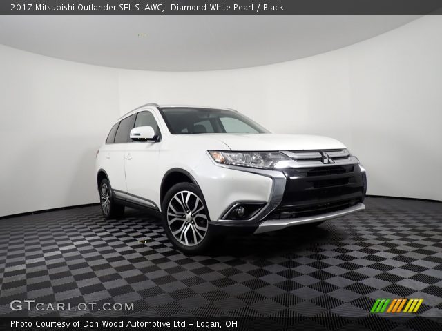 2017 Mitsubishi Outlander SEL S-AWC in Diamond White Pearl