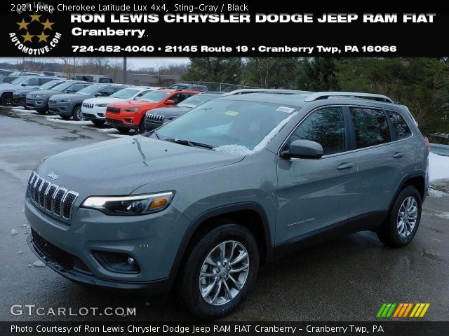 2021 Jeep Cherokee Latitude Lux 4x4 in Sting-Gray