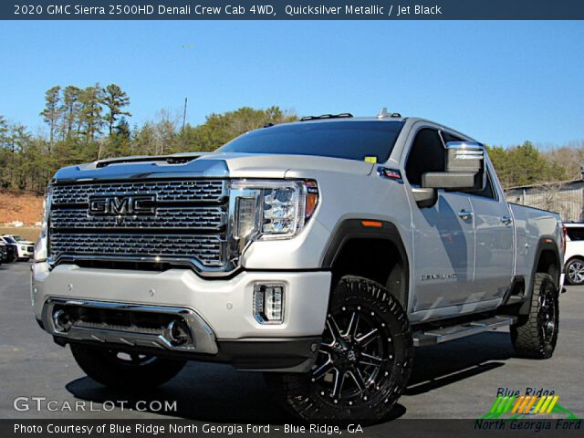 2020 GMC Sierra 2500HD Denali Crew Cab 4WD in Quicksilver Metallic