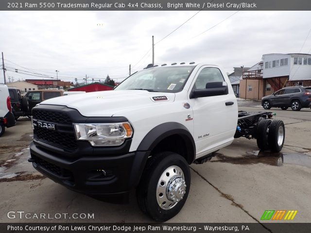 2021 Ram 5500 Tradesman Regular Cab 4x4 Chassis in Bright White