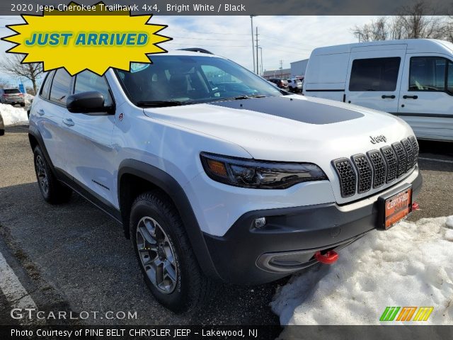 2020 Jeep Cherokee Trailhawk 4x4 in Bright White