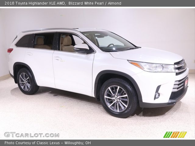2018 Toyota Highlander XLE AWD in Blizzard White Pearl