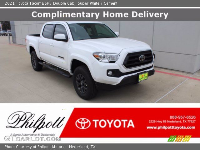 2021 Toyota Tacoma SR5 Double Cab in Super White