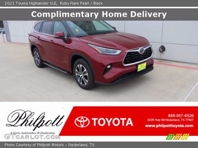 2021 Toyota Highlander XLE in Ruby Flare Pearl