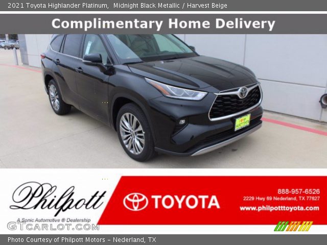 2021 Toyota Highlander Platinum in Midnight Black Metallic