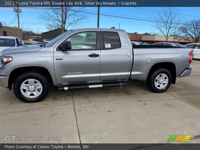 2021 Toyota Tundra SR5 Double Cab 4x4 in Silver Sky Metallic