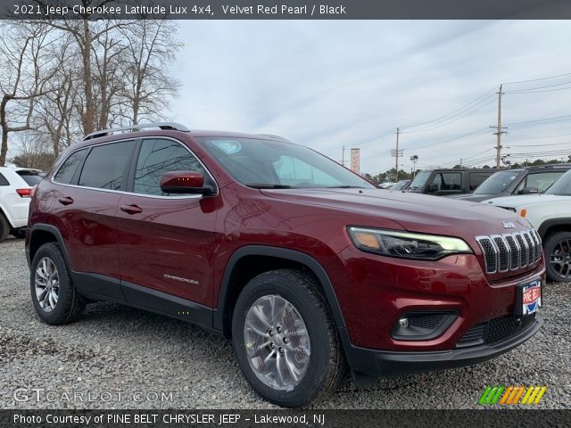 2021 Jeep Cherokee Latitude Lux 4x4 in Velvet Red Pearl
