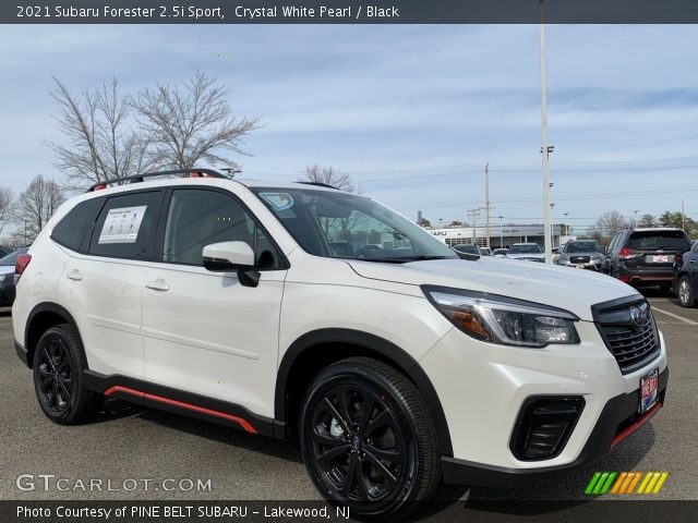 2021 Subaru Forester 2.5i Sport in Crystal White Pearl