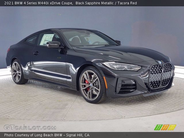 2021 BMW 4 Series M440i xDrive Coupe in Black Sapphire Metallic