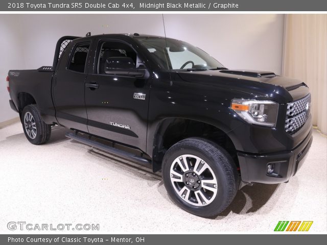 2018 Toyota Tundra SR5 Double Cab 4x4 in Midnight Black Metallic