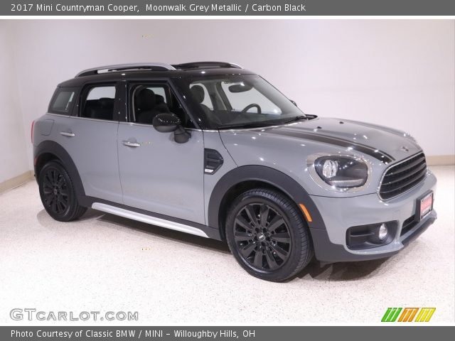 2017 Mini Countryman Cooper in Moonwalk Grey Metallic