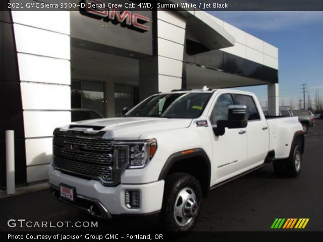 2021 GMC Sierra 3500HD Denali Crew Cab 4WD in Summit White