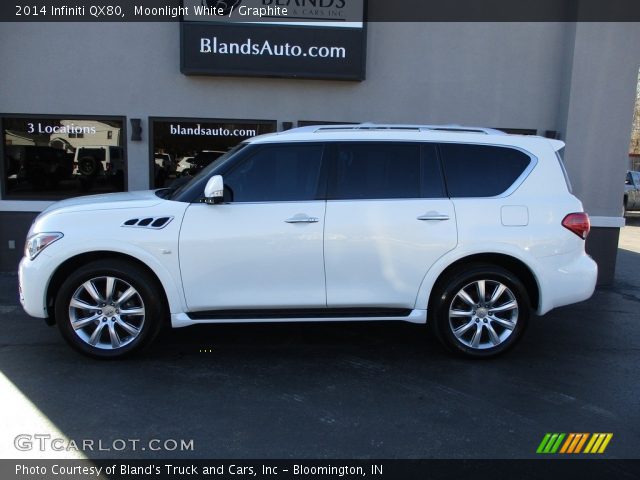 2014 Infiniti QX80  in Moonlight White