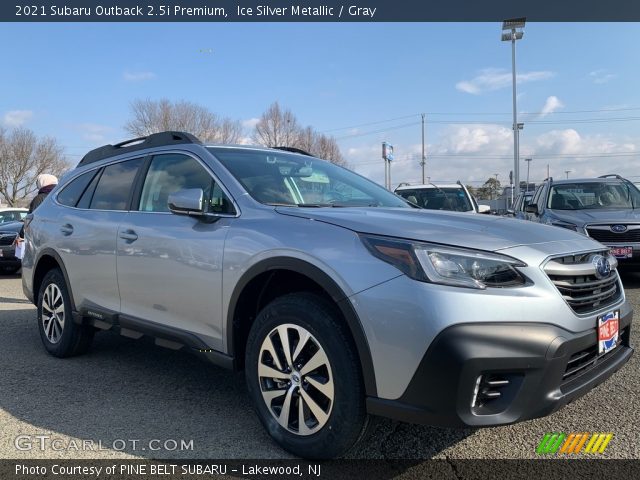 2021 Subaru Outback 2.5i Premium in Ice Silver Metallic