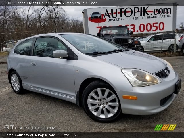 2004 Honda Civic Si Coupe in Satin Silver Metallic