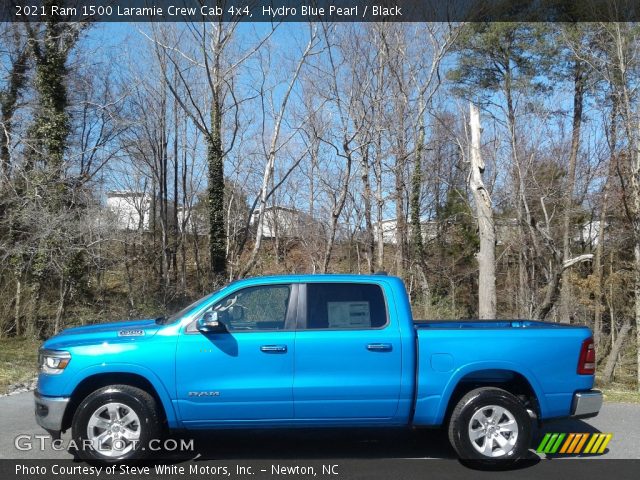 2021 Ram 1500 Laramie Crew Cab 4x4 in Hydro Blue Pearl