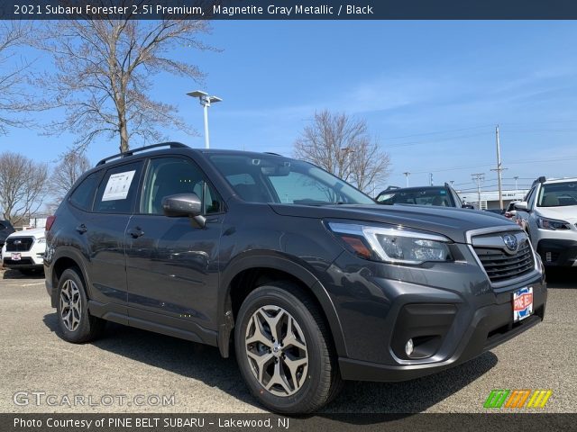 2021 Subaru Forester 2.5i Premium in Magnetite Gray Metallic