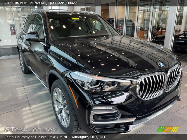 2021 BMW X5 xDrive40i in Jet Black