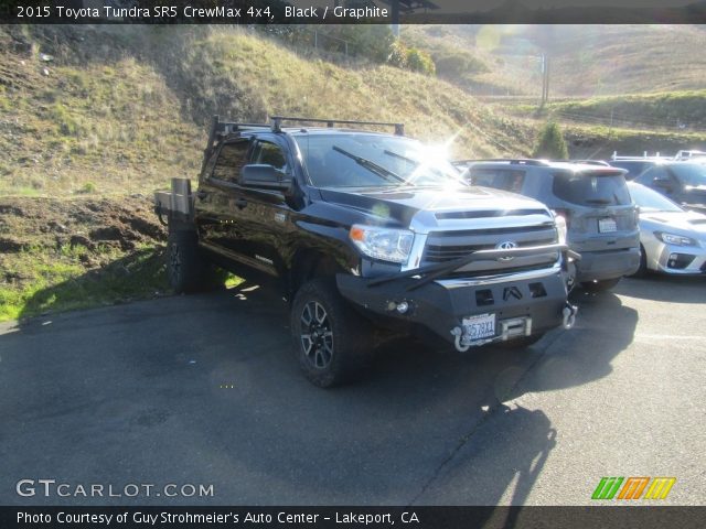 2015 Toyota Tundra SR5 CrewMax 4x4 in Black