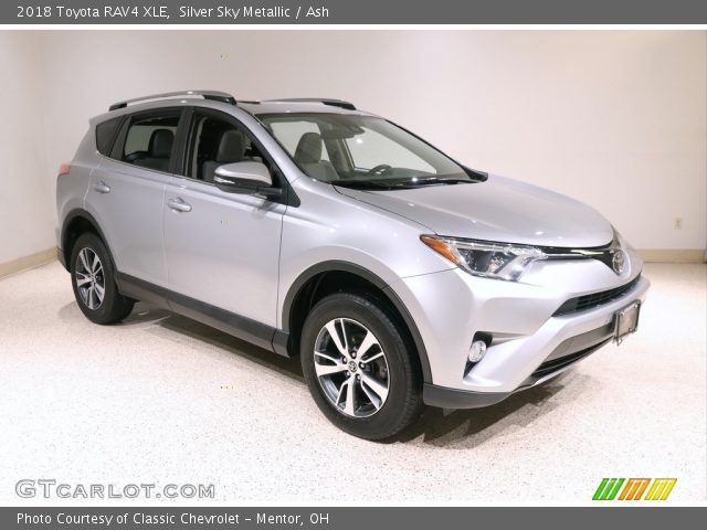 2018 Toyota RAV4 XLE in Silver Sky Metallic