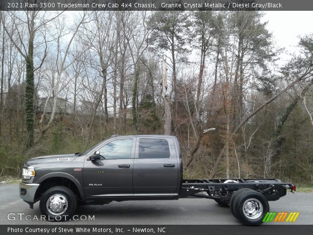 2021 Ram 3500 Tradesman Crew Cab 4x4 Chassis in Granite Crystal Metallic