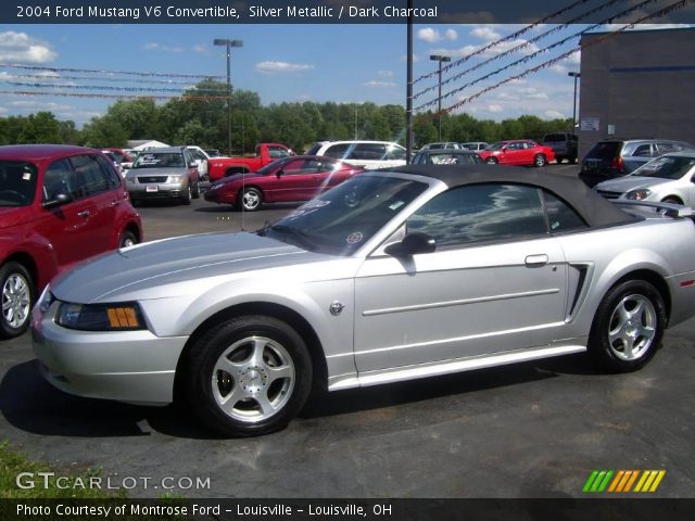 2004 Ford Mustang V6 Convertible in Silver Metallic
