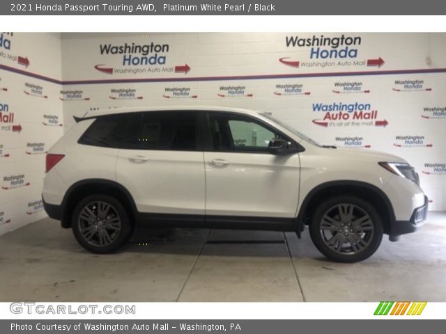 2021 Honda Passport Touring AWD in Platinum White Pearl