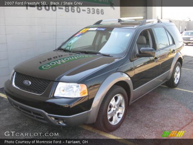 2007 Ford Freestyle SEL in Black
