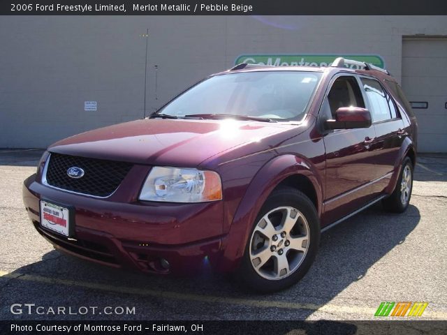 2006 Ford Freestyle Limited in Merlot Metallic
