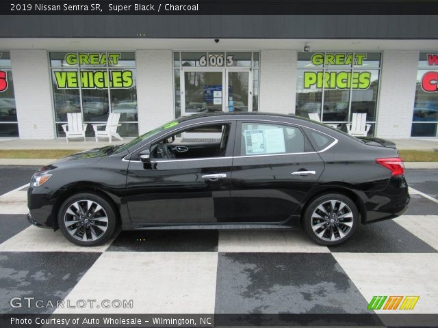 2019 Nissan Sentra SR in Super Black