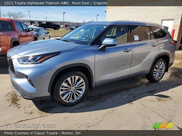 2021 Toyota Highlander Platinum AWD in Moon Dust