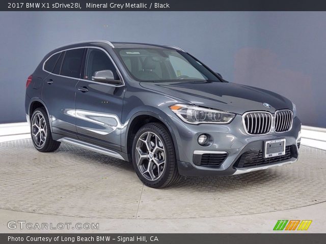 2017 BMW X1 sDrive28i in Mineral Grey Metallic