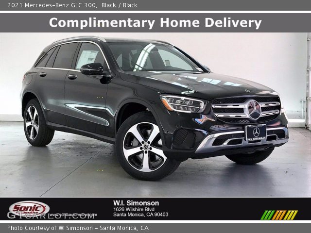 2021 Mercedes-Benz GLC 300 in Black