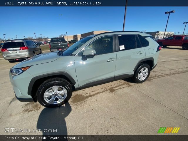 2021 Toyota RAV4 XLE AWD Hybrid in Lunar Rock