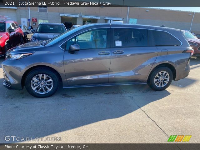 2021 Toyota Sienna LE Hybrid in Predawn Gray Mica